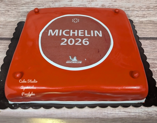 tort-firmowy-branza-motoryzacyjna-warszawa.jpg