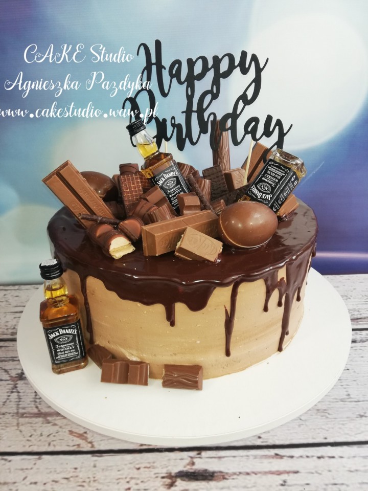 Tort czekolada i mini whisky
