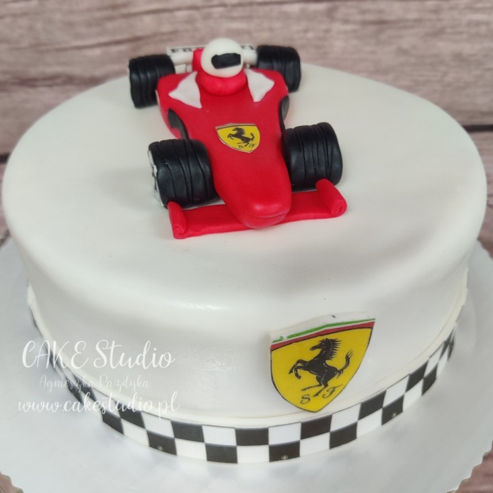 Ferrari bolid tort